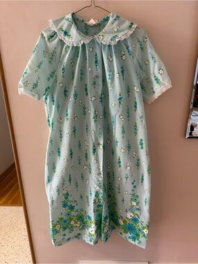 Light Blue Floral Nightgown House Coat with Lace Collar